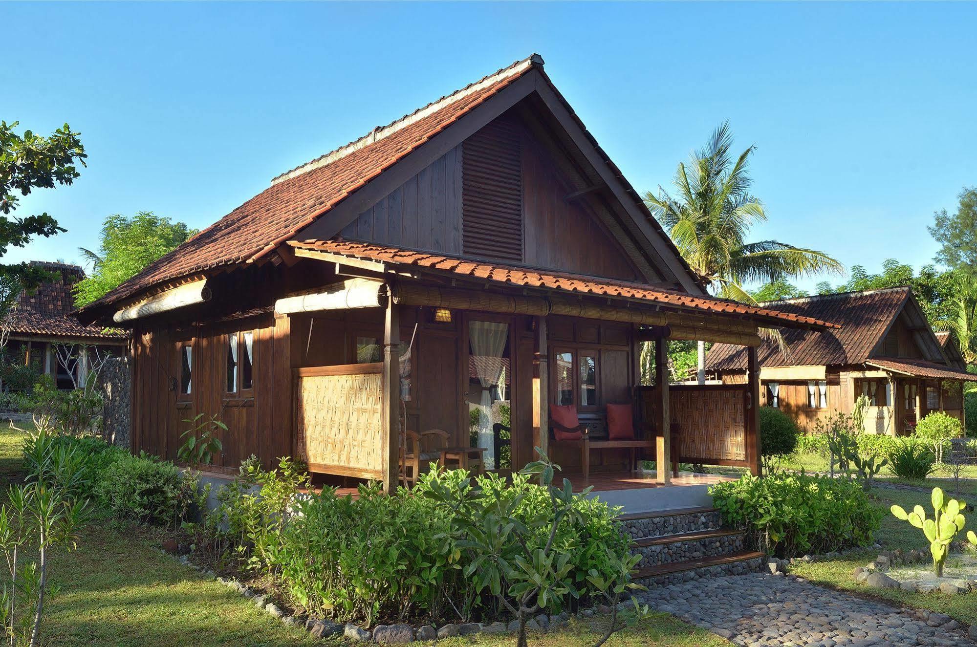 เดซาดูเนียเบด้า Hotel กีลีตราวางัน ภายนอก รูปภาพ